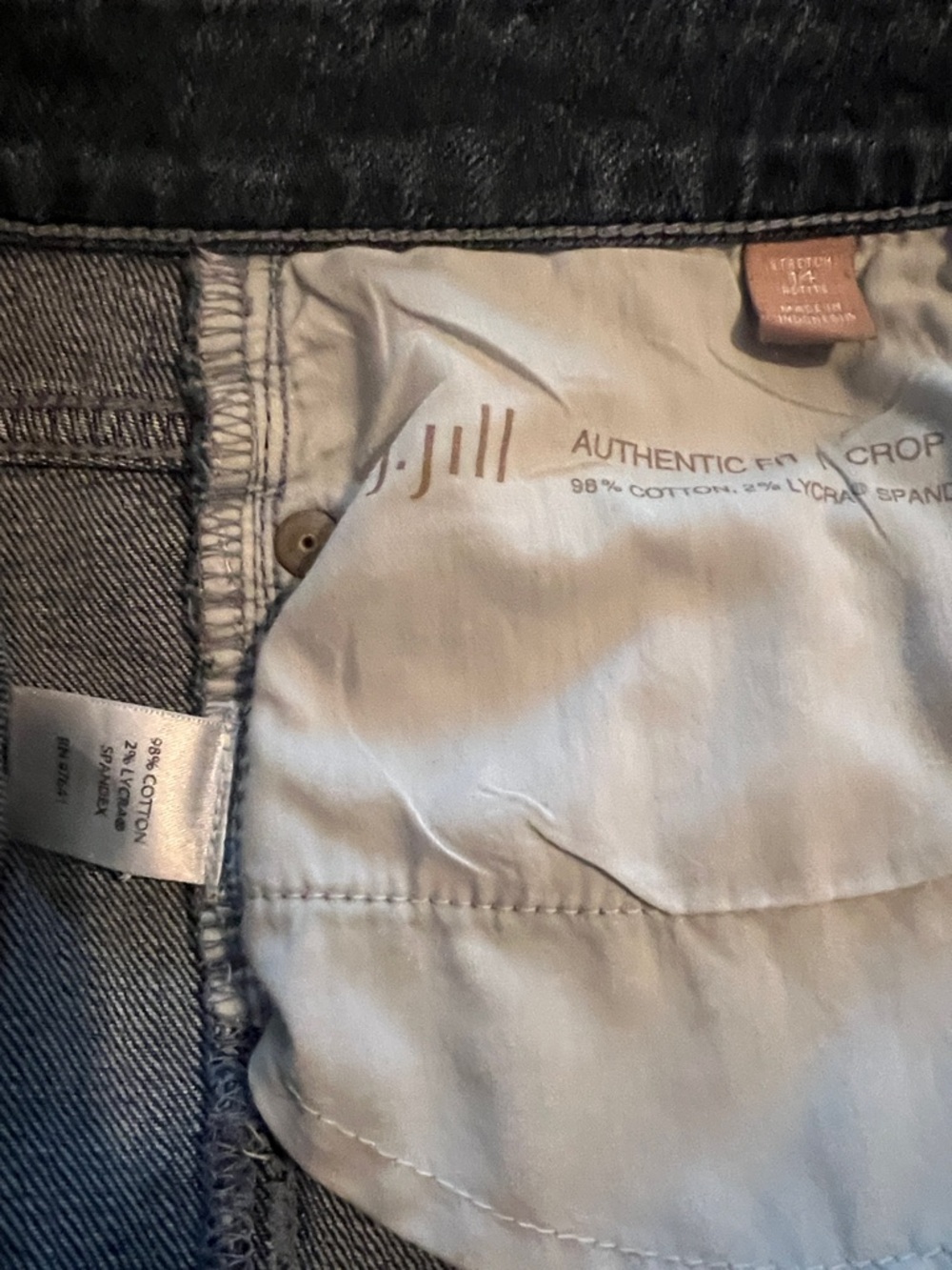 J. Jill Washed Blue Boyfriend Denim Bermuda Shorts 14P - Picture 4 of 6